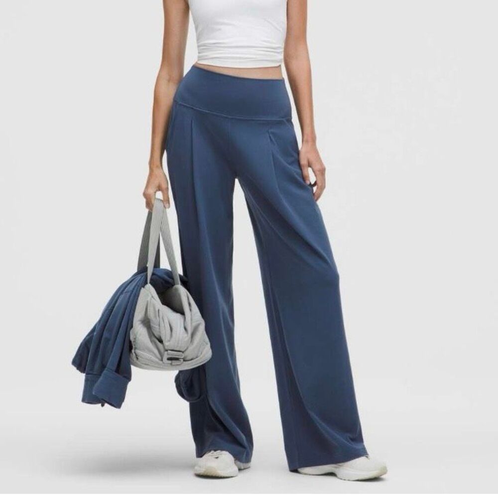 Lululemon Align Palazzo Pant Wide Leg Size 2 Blue $128.00